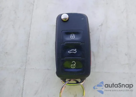 2015 Volkswagen Jetta 1.8T Se из США, поврежденный, VIN 3VWD17AJ2FM324374